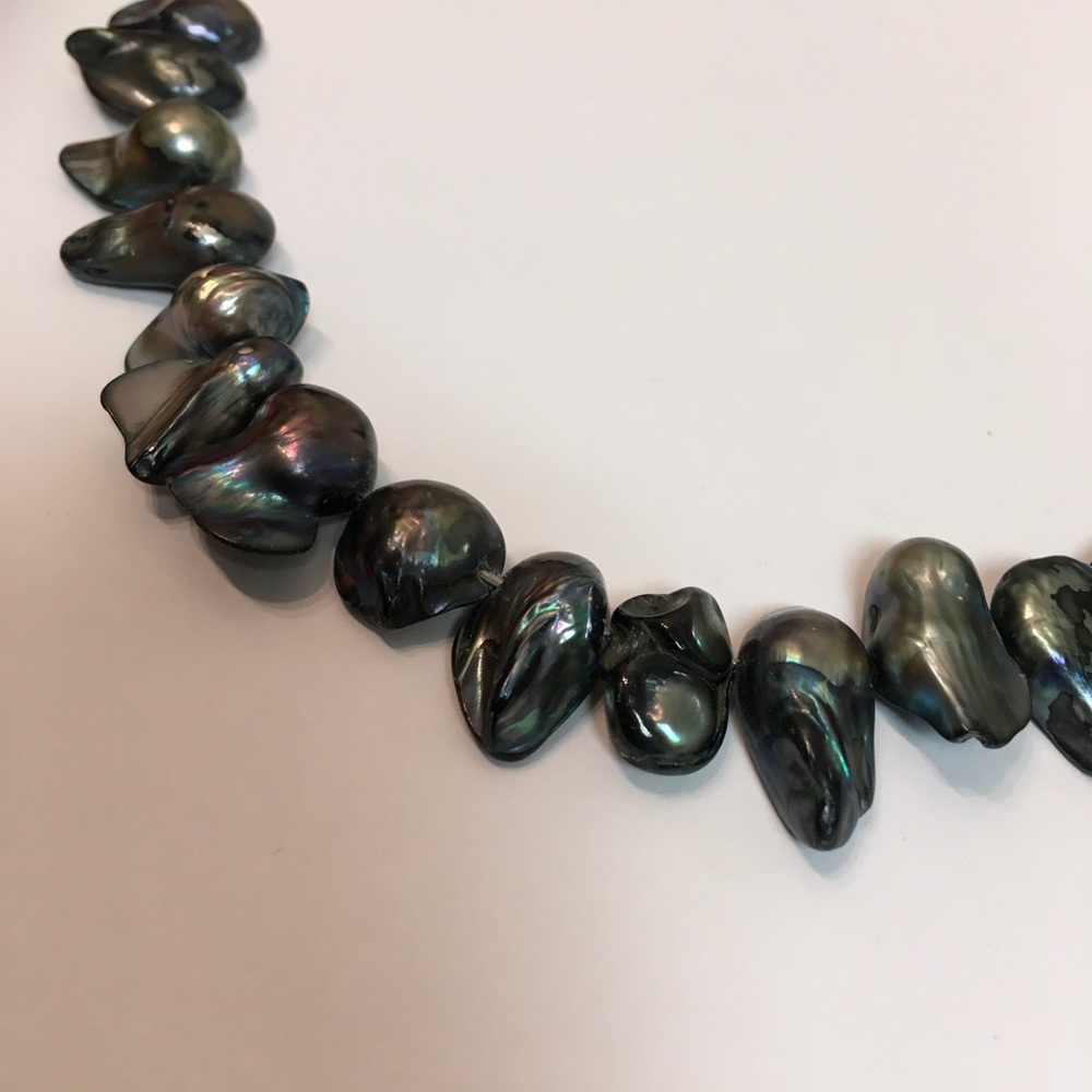 Blue Black Pearl & Sterling Silver Necklace - Picture 4 of 7